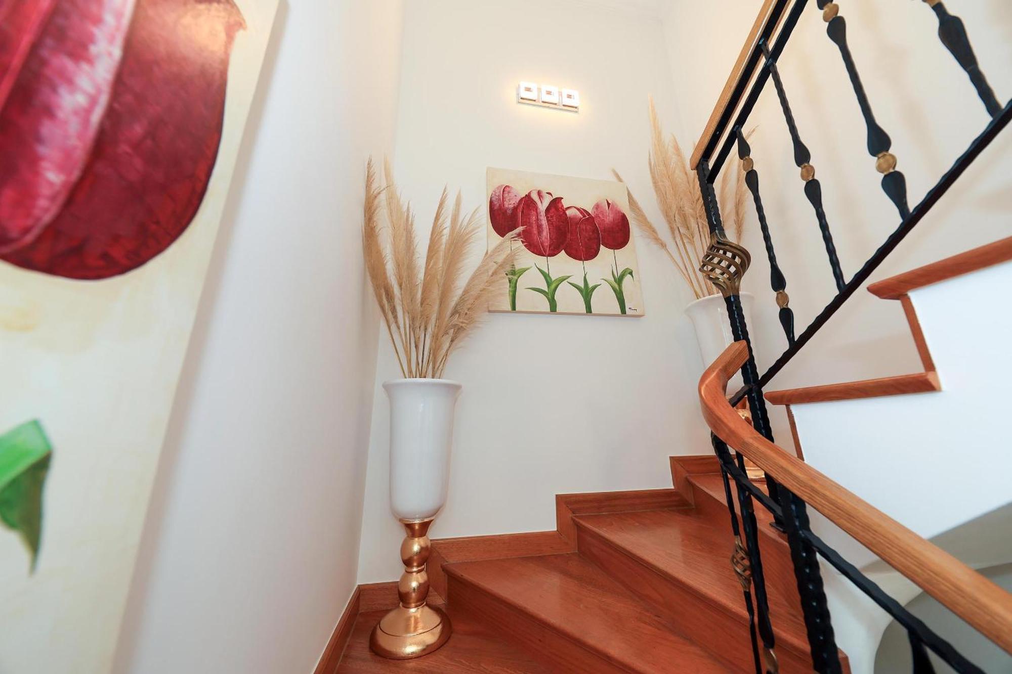 Moradia Chicharro Hotel Назаре Екстериор снимка